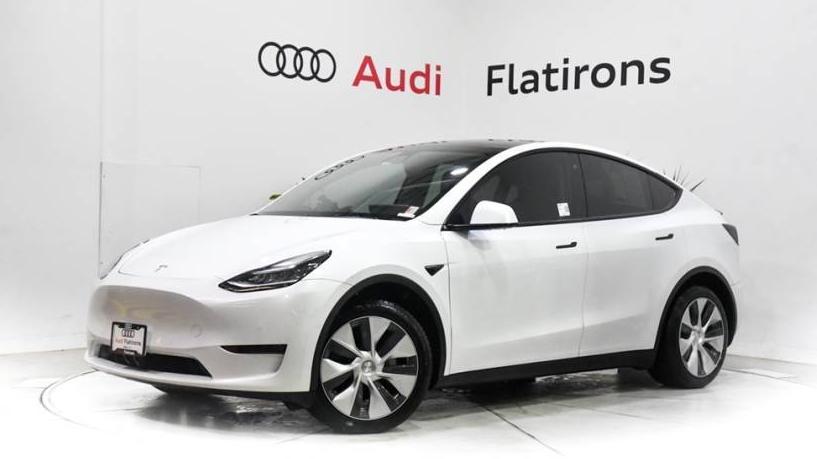 TESLA MODEL Y 2020 5YJYGDEF6LF001999 image